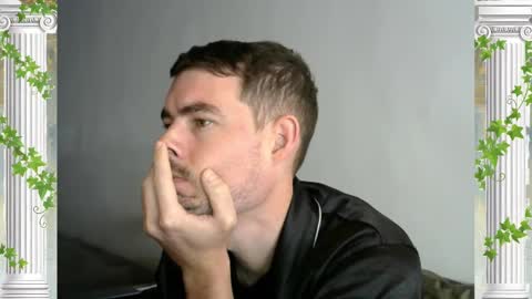 Snapshot of sultansgirls chatting on 9, 10, 2025 The Sultan online show from 9, 10, 2025