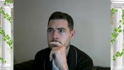 Snapshot of sultansgirls chatting on 17, 10, 2025 The Sultan online show from 17, 10, 2025