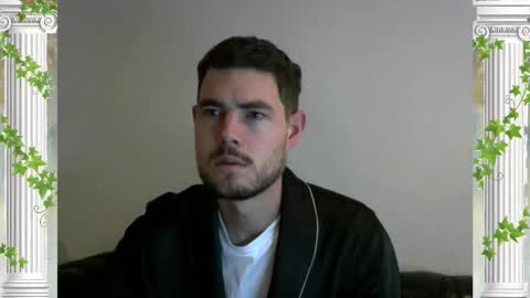 Snapshot of sultansgirls chatting on 22, 10, 2025 The Sultan online show from 22, 10, 2025