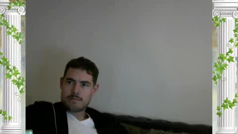 Snapshot of sultansgirls chatting on 27, 10, 2025 The Sultan online show from 27, 10, 2025