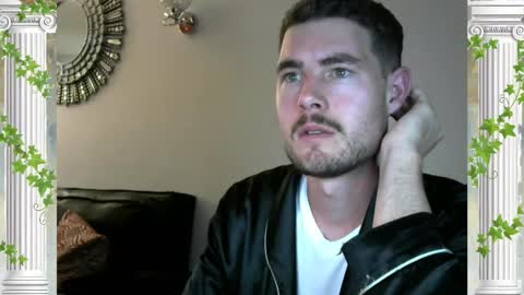 Snapshot of sultansgirls chatting on 3, 11, 2025 The Sultan online show from 3, 11, 2025