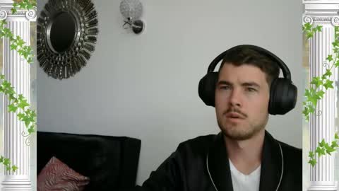 Snapshot of sultansgirls chatting on 11, 11, 2025 The Sultan online show from 11, 11, 2025