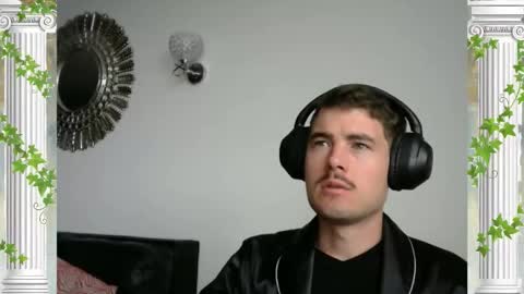 Snapshot of sultansgirls chatting on 16, 11, 2025 The Sultan online show from 16, 11, 2025