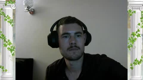 Snapshot of sultansgirls chatting on 22, 11, 2025 The Sultan online show from 22, 11, 2025