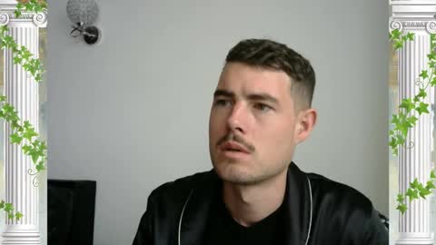 Snapshot of sultansgirls chatting on 24, 11, 2025 The Sultan online show from 24, 11, 2025