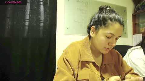 Snapshot of summer_girls01 chatting on 17, 2, 2025 summer_girls01 online show from 17, 2, 2025