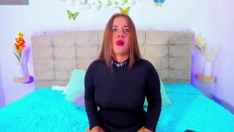 Snapshot of summer_girls01 chatting on 10, 2, 2026 summer_girls01 online show from 10, 2, 2026