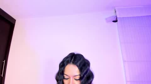 OnlyFans summer holiday online show from 17, 12, 2024