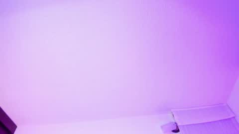 OnlyFans summer holiday online show from 8, 1, 2025