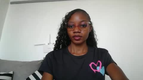 Snapshot of summerbuddy chatting on 15, 6, 2026 summerbuddy online show from 15, 6, 2026