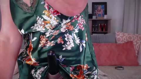 SummerKnightzzz online show from 24, 4, 2026