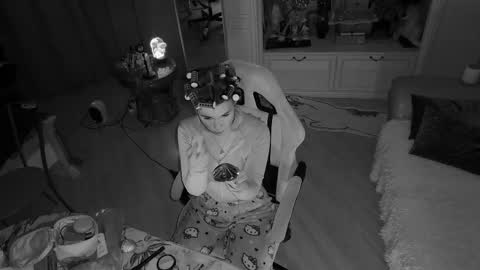 Snapshot of sun_for_you chatting on 15, 2, 2025 Miss Nelly online show from 15, 2, 2025