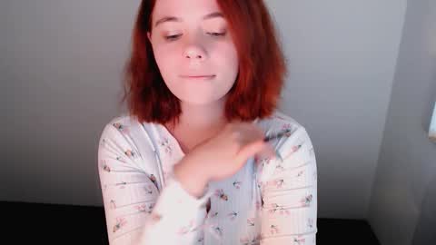 Snapshot of sun_lovely chatting on 8, 10, 2025 Alexi online show from 8, 10, 2025