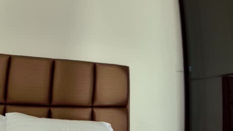 luna online show from 6, 1, 2026