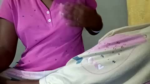 Snapshot of sunali_jain03 chatting on 2, 7, 2026 sunali_jain03 online show from 2, 7, 2026
