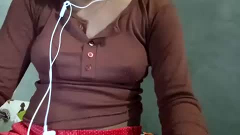 Snapshot of sunali_jain03 chatting on 28, 7, 2026 sunali_jain03 online show from 28, 7, 2026