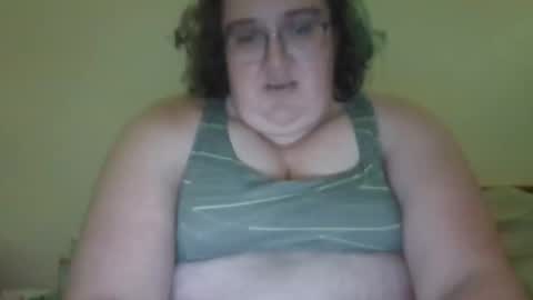 Snapshot of suncat420 chatting on 19, 4, 2026 suncat420 online show from 19, 4, 2026