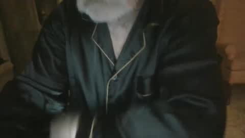 Snapshot of sundaycoffee chatting on 4, 3, 2025 sundaycoffee online show from 4, 3, 2025