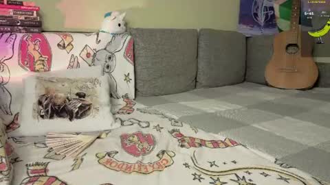 Vicky online show from 11, 6, 2026