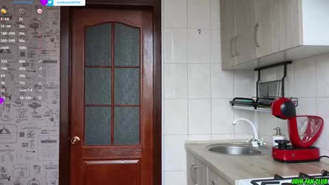 Snapshot of sunflower0907 chatting on 19, 12, 2024 Tina. Im topless model online show from 19, 12, 2024