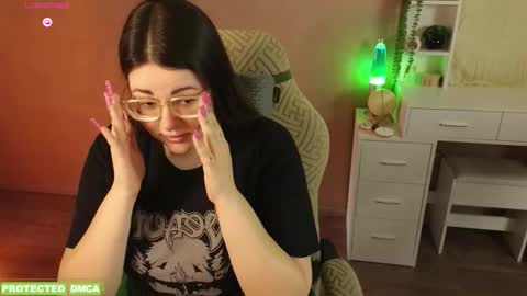 Snapshot of sunflower0907 chatting on 22, 2, 2026 Tina. Im topless model online show from 22, 2, 2026