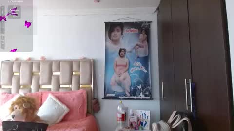 Snapshot of sunflower_dance chatting on 17, 9, 2025 Jeraldine online show from 17, 9, 2025