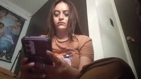 Snapshot of sunflower_dance chatting on 10, 10, 2025 Jeraldine online show from 10, 10, 2025