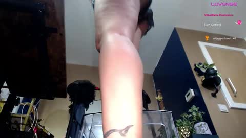 Sunni Knight online show from 17, 10, 2025