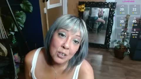 Snapshot of sunni_hottie chatting on 17, 6, 2026 Sunni Knight online show from 17, 6, 2026