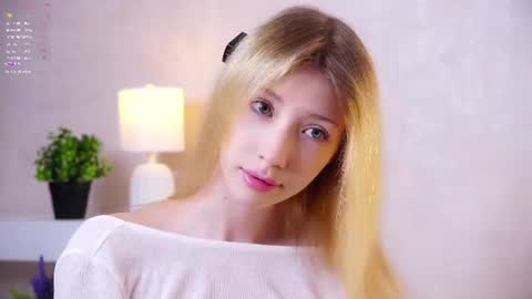 Lily online show from 13, 6, 2026