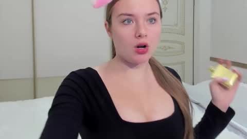 Vanessa online show from 22, 12, 2025