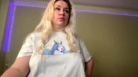 sunny mood online show from 9, 1, 2025