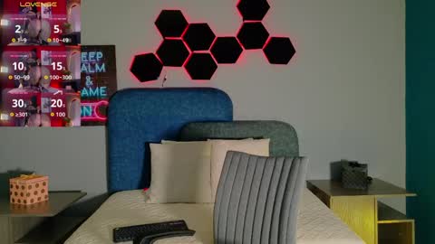 Sunny River online show from 21, 4, 2026