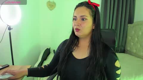 sunnycurvymf online show from 24, 9, 2025