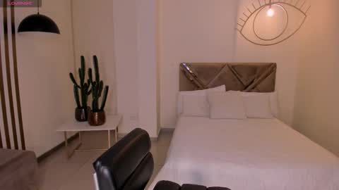 Sunny Rivers online show from 28, 10, 2025