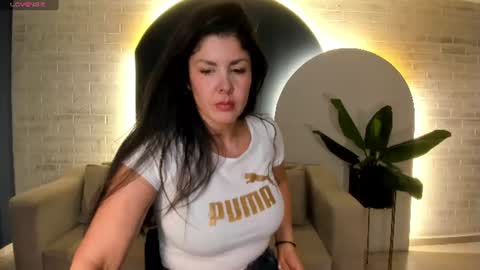 Sunny Rivers online show from 28, 6, 2026