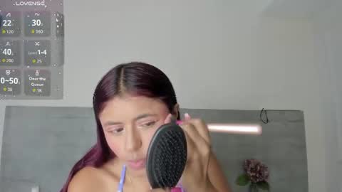 sunnywhitee online show from 13, 7, 2026