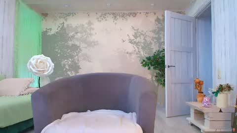 Snapshot of sunshine13_ chatting on 29, 6, 2026 Eva online show from 29, 6, 2026