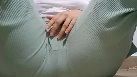 Annie online show from 9, 1, 2026