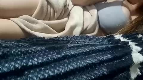 Annie online show from 23, 4, 2026