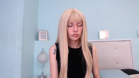 Snapshot of sunshine_gh1 chatting on 26, 9, 2025 Sunshine online show from 26, 9, 2025