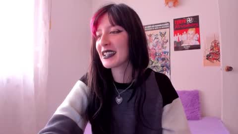 Snapshot of sunshine_girl9 chatting on 10, 12, 2024 sunshine_girl9 online show from 10, 12, 2024