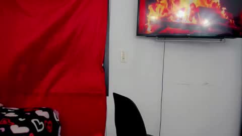 Snapshot of sunshine_uwu22 chatting on 4, 3, 2025 Andrea Rodriguez online show from 4, 3, 2025