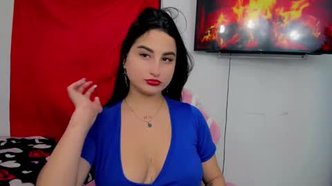 Snapshot of sunshine_uwu22 chatting on 12, 3, 2025 Andrea Rodriguez online show from 12, 3, 2025