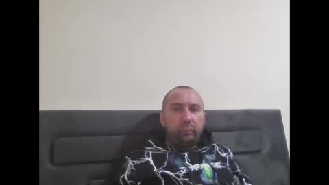 super42835015 online show from 10, 10, 2025