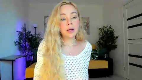Jenn online show from 10, 6, 2026