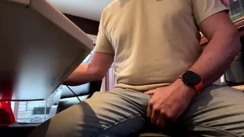 Francisco666 online show from 5, 4, 2026