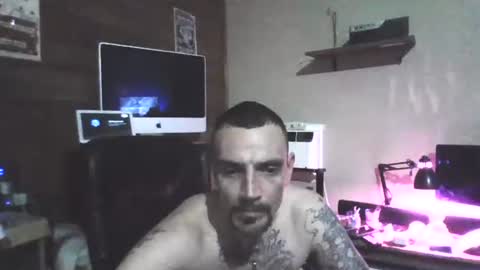 Snapshot of superd512 chatting on 29, 1, 2025 Guero Cash online show from 29, 1, 2025