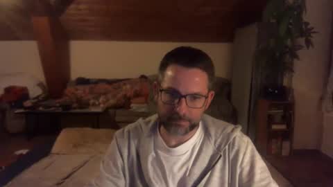 supersquirrel81 online show from 15, 12, 2025