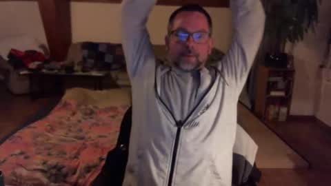 supersquirrel81 online show from 22, 3, 2026